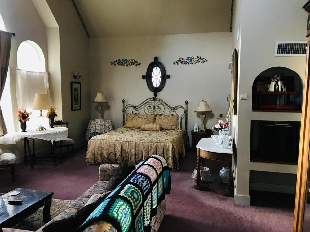 The Palm Hotel Jamestown Extérieur photo