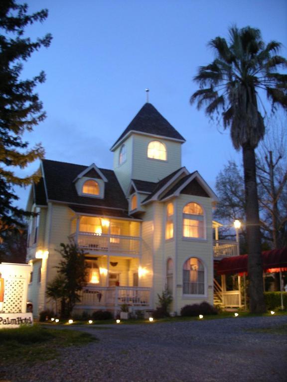 The Palm Hotel Jamestown Extérieur photo
